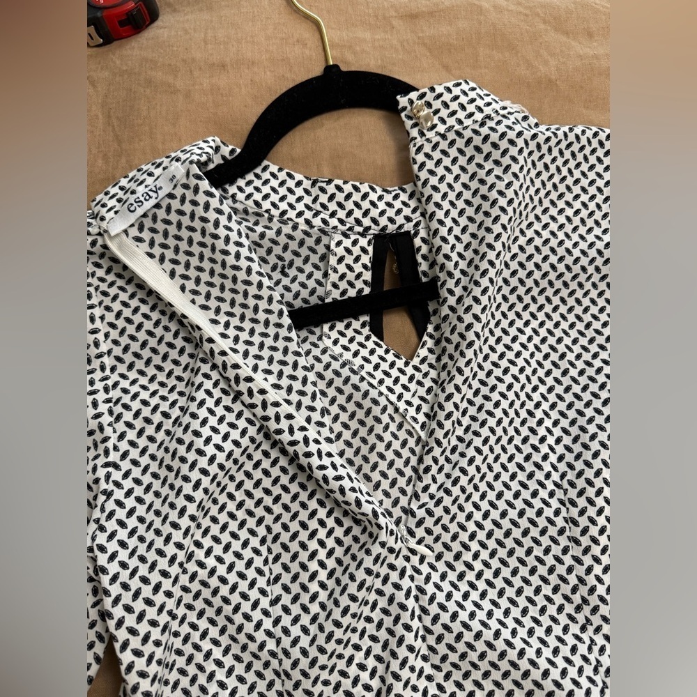 Black and White Patterned Blouse with statement Bow - Picture 6 of 11